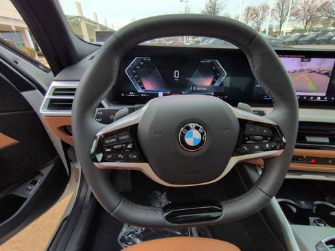 Used 2025 BMW 330i xDrive Sedan w/ Convenience Package image 26