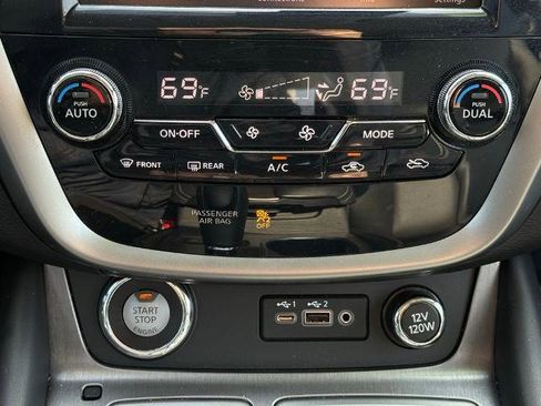 Certified 2023 Nissan Murano SV image 27