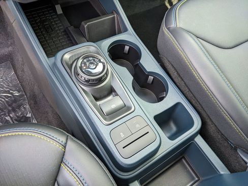 New 2025 Ford Maverick Lobo image 24