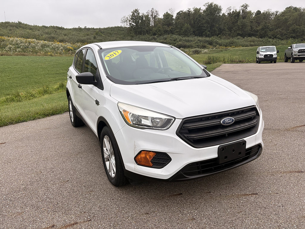 Used 2017 Ford Escape S FWD image 7