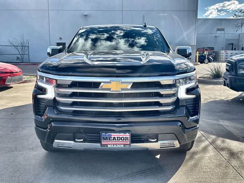 Used 2024 Chevrolet Silverado 1500 High Country w/ High Country Premium Package image 7