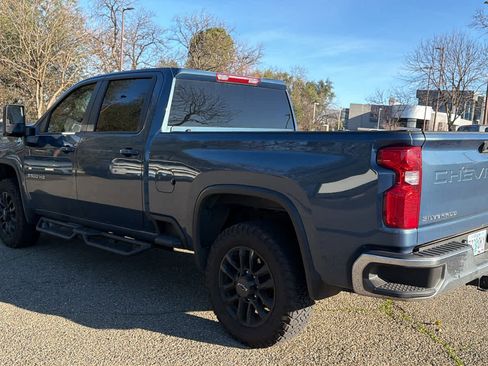 Certified 2025 Chevrolet Silverado 2500 LT w/ Convenience Package image 7