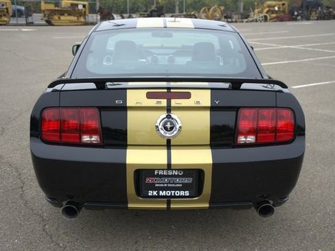Used 2006 Ford Mustang GT Premium image 16