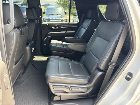 Used 2022 GMC Yukon Denali AWD/4WD image 14