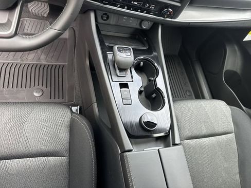 New 2026 Nissan Rogue SV AWD/4WD image 23