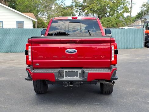 Used 2023 Ford F250 Lariat w/ Sport Appearance Package AWD/4WD image 4