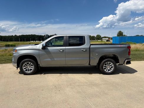 New 2026 Chevrolet Silverado 1500 LT AWD/4WD image 6