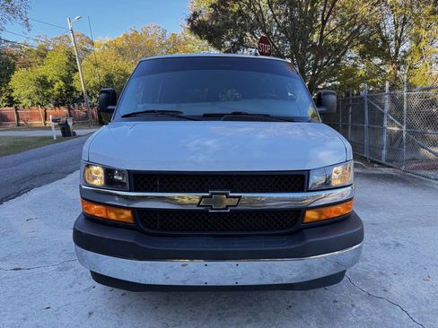 Used 2020 Chevrolet Express 2500 w/ Driver Convenience Package image 2