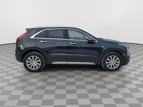 Used 2023 Cadillac XT4 Premium Luxury image 9