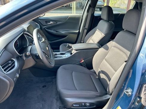 Used 2024 Chevrolet Malibu LT FWD image 18