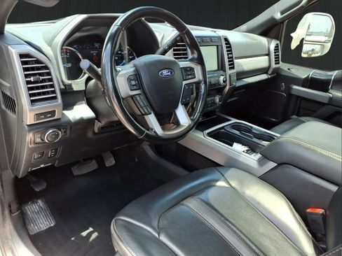 Used 2020 Ford F450 Platinum w/ FX4 Off-Road Package AWD/4WD image 14