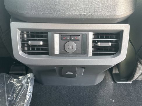 New 2026 Ford F350 Lariat w/ Black Appearance Package image 18