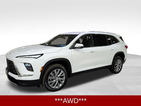 Certified 2025 Buick Enclave Preferred image 4