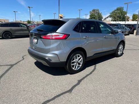 Certified 2024 Ford Edge SEL image 5