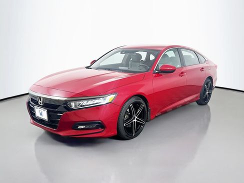 Used 2020 Honda Accord Sport image 2