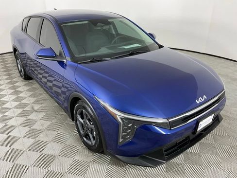 Used 2025 Kia K4 FWD image 13