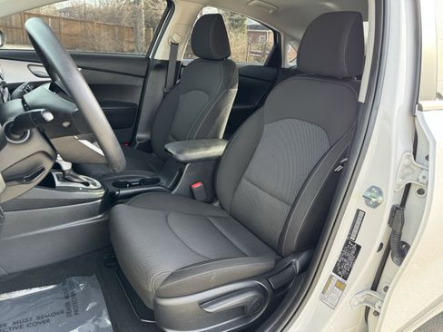 Used 2024 Kia Forte LXS image 25