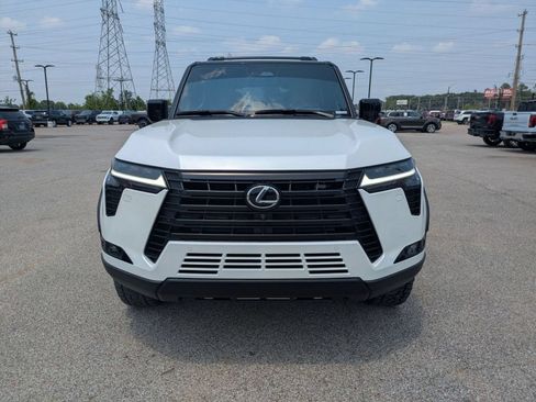 Used 2025 Lexus GX 550 AWD/4WD image 9