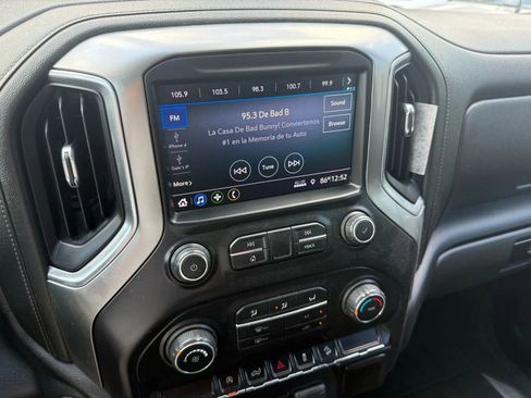 Used 2019 Chevrolet Silverado 1500 LT Trail Boss image 13