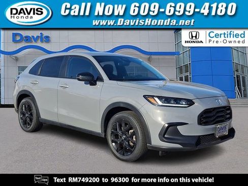 Certified 2024 Honda HR-V Sport image 1