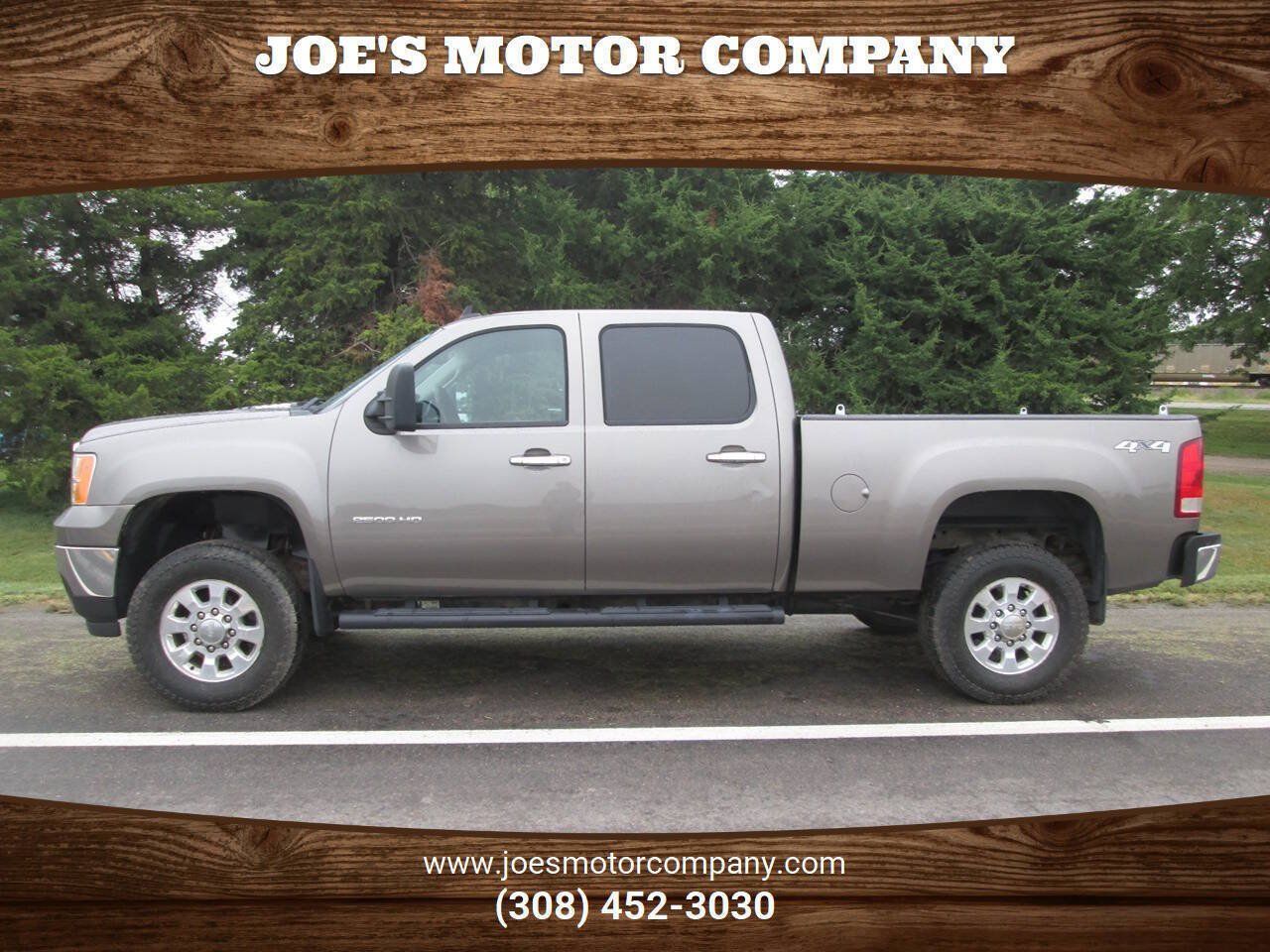Used 2012 GMC Sierra 2500 SLE w/ SLE Preferred Package AWD/4WD image 1