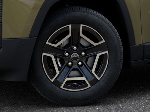 New 2026 Jeep Cherokee Laredo image 8