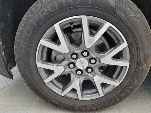 Used 2020 GMC Acadia SLE image 31