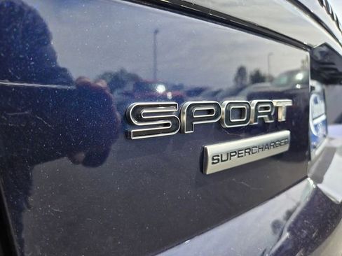 Used 2019 Land Rover Range Rover Sport Supercharged AWD/4WD image 46