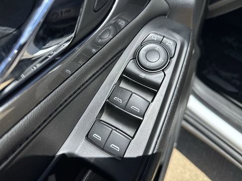 Certified 2023 Chevrolet Traverse LT w/ LPO, Floor Liner Package AWD/4WD image 28