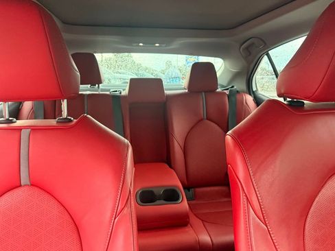 Used 2019 Toyota Camry XSE w/ Navigation Package FWD image 17