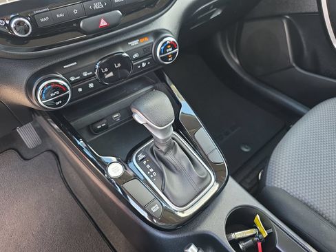 Used 2023 Kia Soul S FWD image 25