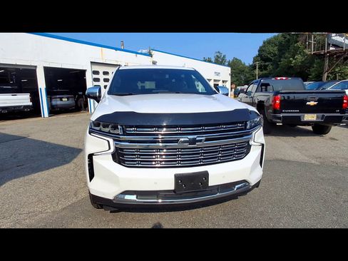 Certified 2023 Chevrolet Tahoe Premier AWD/4WD image 3