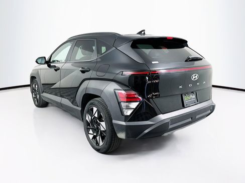 Used 2025 Hyundai Kona SEL image 5