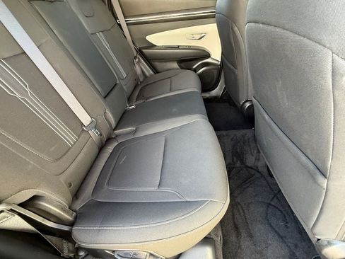 Used 2024 Hyundai Tucson SEL FWD image 11