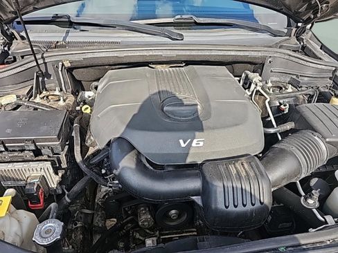 Used 2014 Jeep Grand Cherokee Laredo image 10