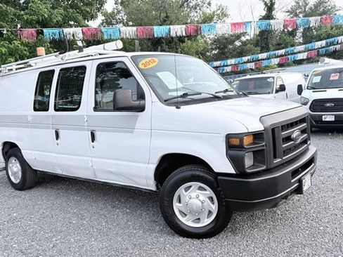 Used 2012 Ford E-150 and Econoline 150 w/ Commercial Cargo Van Pkg RWD image 8