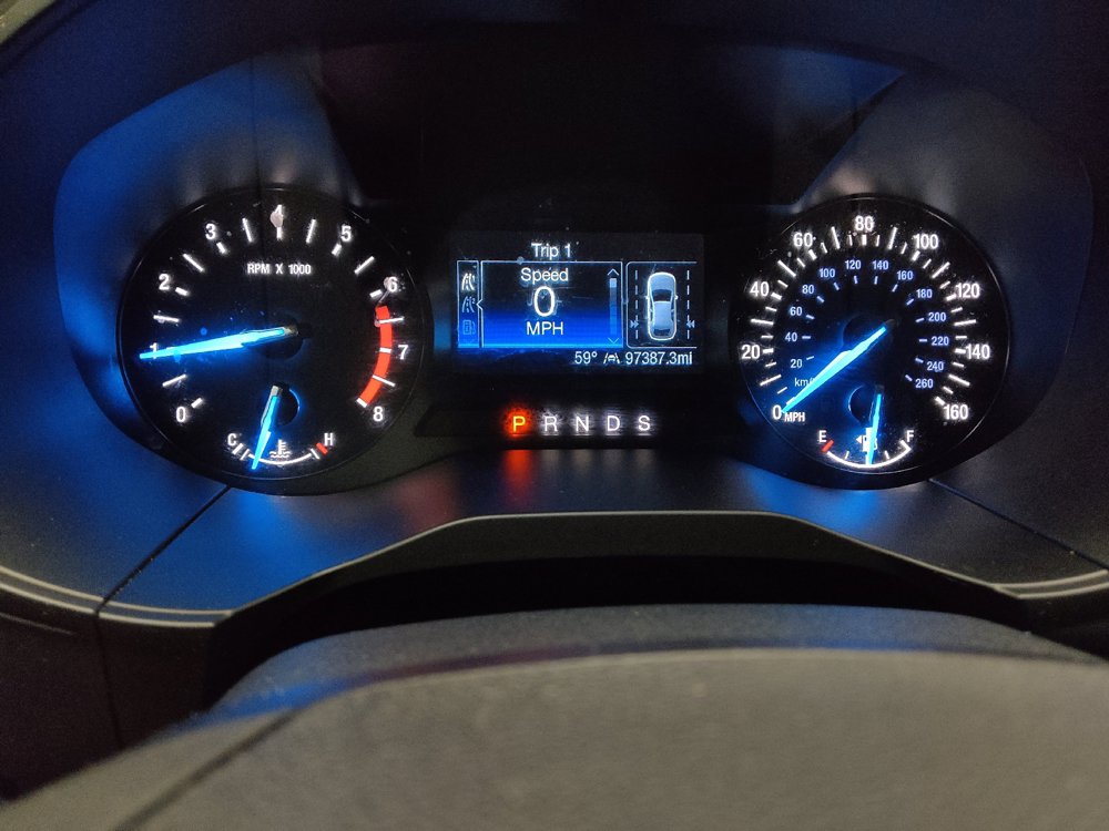 Used 2020 Ford Edge SE FWD image 23