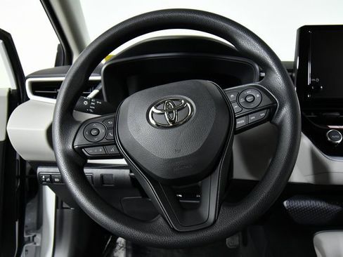 New 2026 Toyota Corolla LE image 2