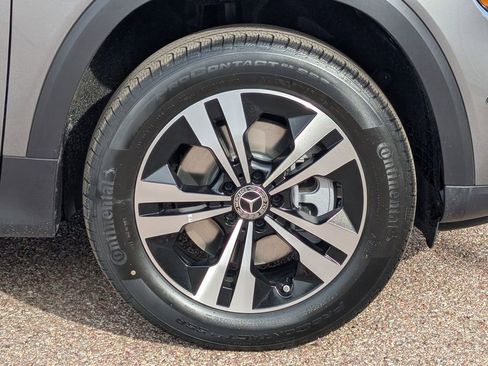New 2026 Mercedes-Benz GLB 250 4MATIC image 10