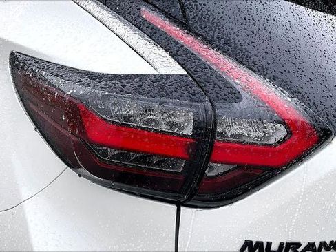 Used 2024 Nissan Murano SV w/ SV Midnight Edition Package image 28