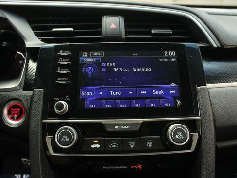 Used 2021 Honda Civic Sport image 31