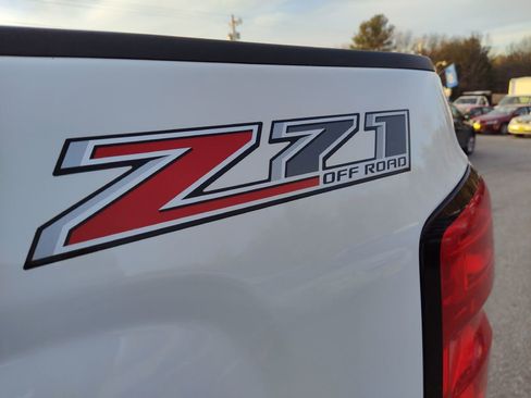 Used 2015 Chevrolet Silverado 2500 LT w/ LT Convenience Package image 36