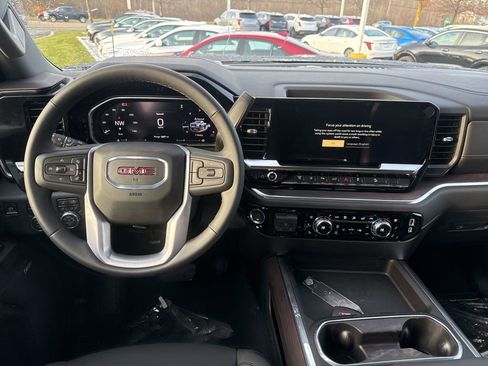 New 2026 GMC Sierra 2500 SLT w/ SLT Premium Package image 11
