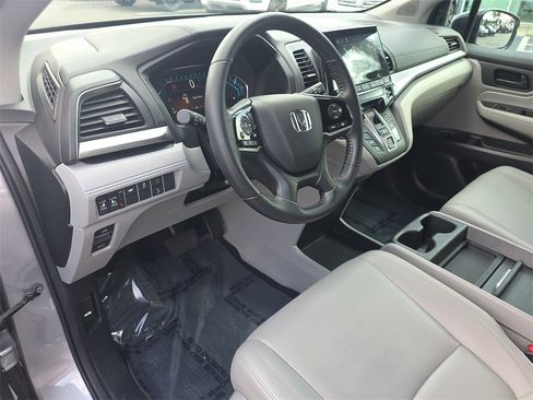 Used 2019 Honda Odyssey EX-L image 21