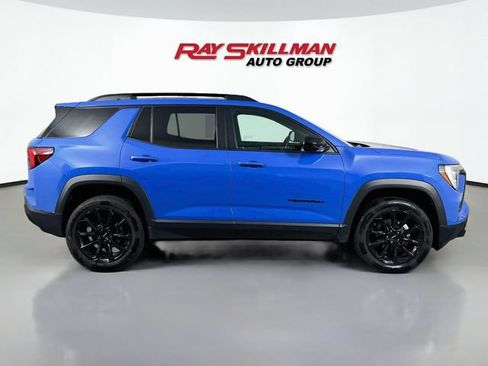 Used 2026 GMC Terrain Elevation w/ Elevation Premium Package FWD image 8