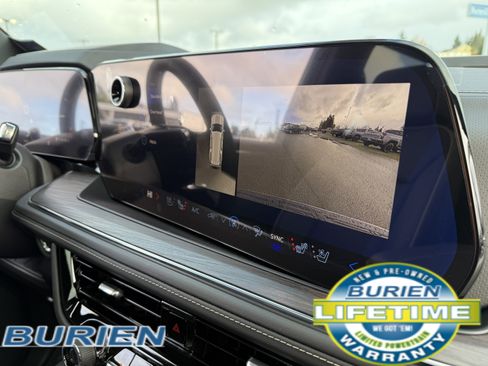 New 2026 Chevrolet Suburban Premier image 16