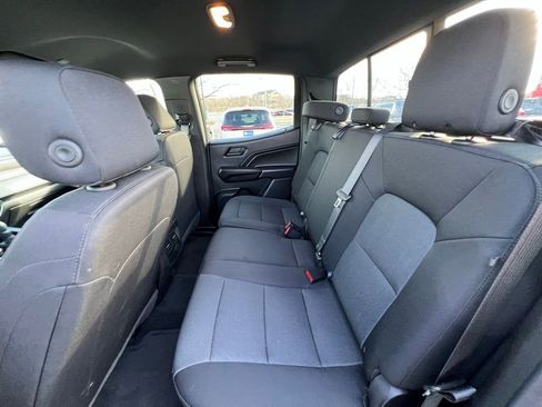 Used 2024 Chevrolet Colorado Trail Boss w/ Technology Package image 20