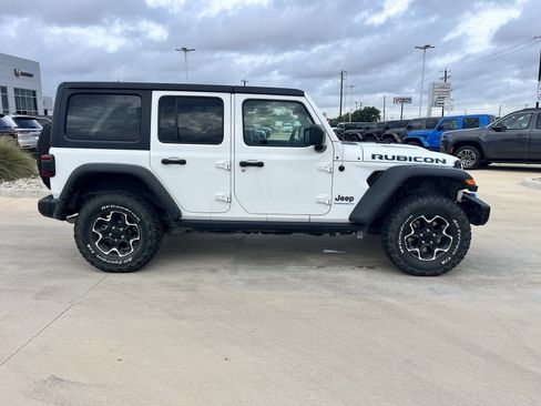 Used 2023 Jeep Wrangler Unlimited Rubicon 4xe w/ Steel Bumper Group AWD/4WD image 2