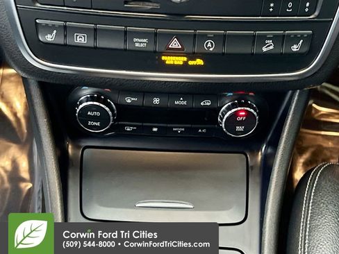 Used 2016 Mercedes-Benz GLA 250 4MATIC image 9