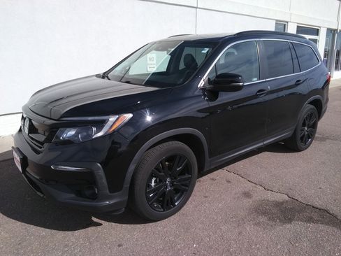 Used 2021 Honda Pilot Special Edition image 2